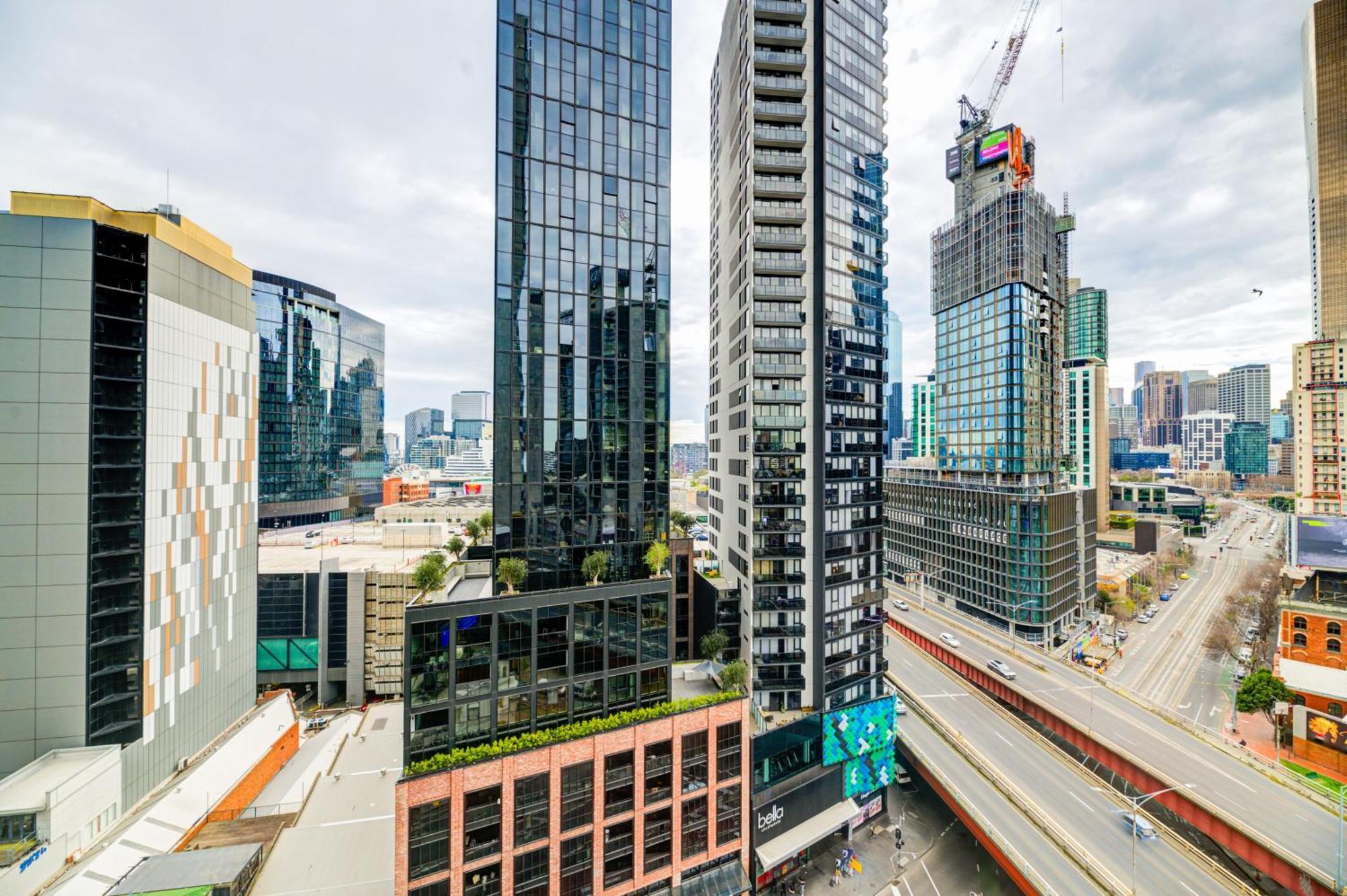 Mega Style Apartments Mainpoint Melbourne Bilik gambar